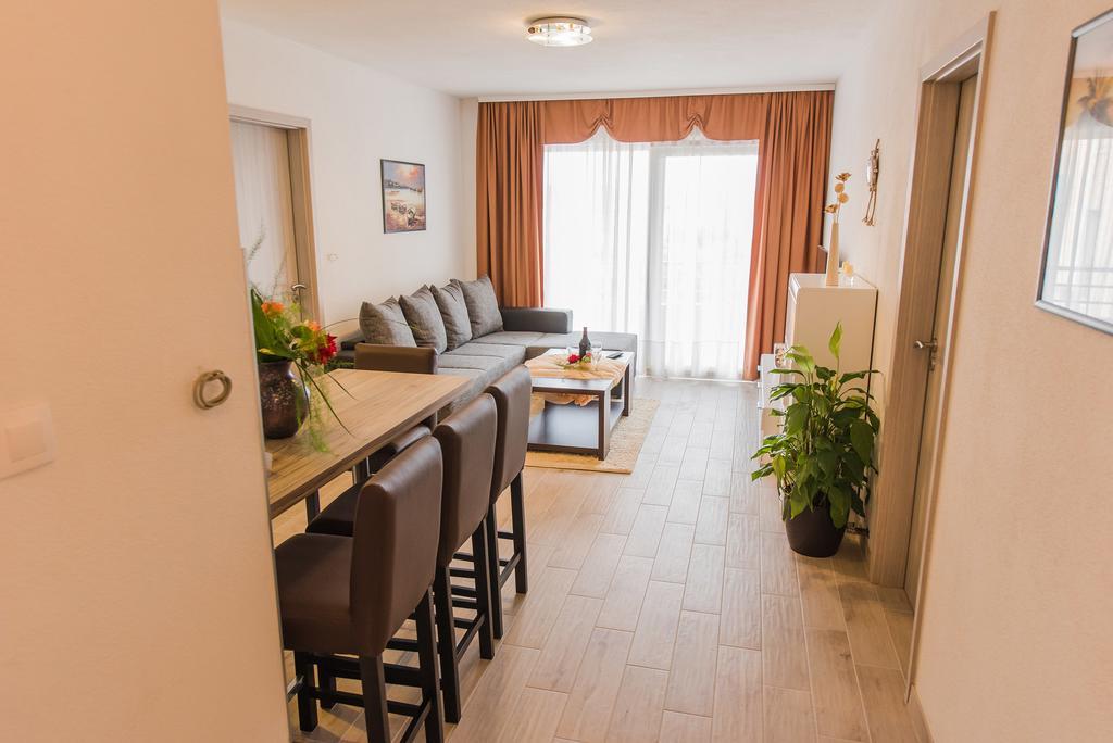 Apartment Grabovac Kaštela Szoba fotó