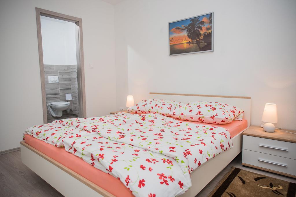 Apartment Grabovac Kaštela Szoba fotó
