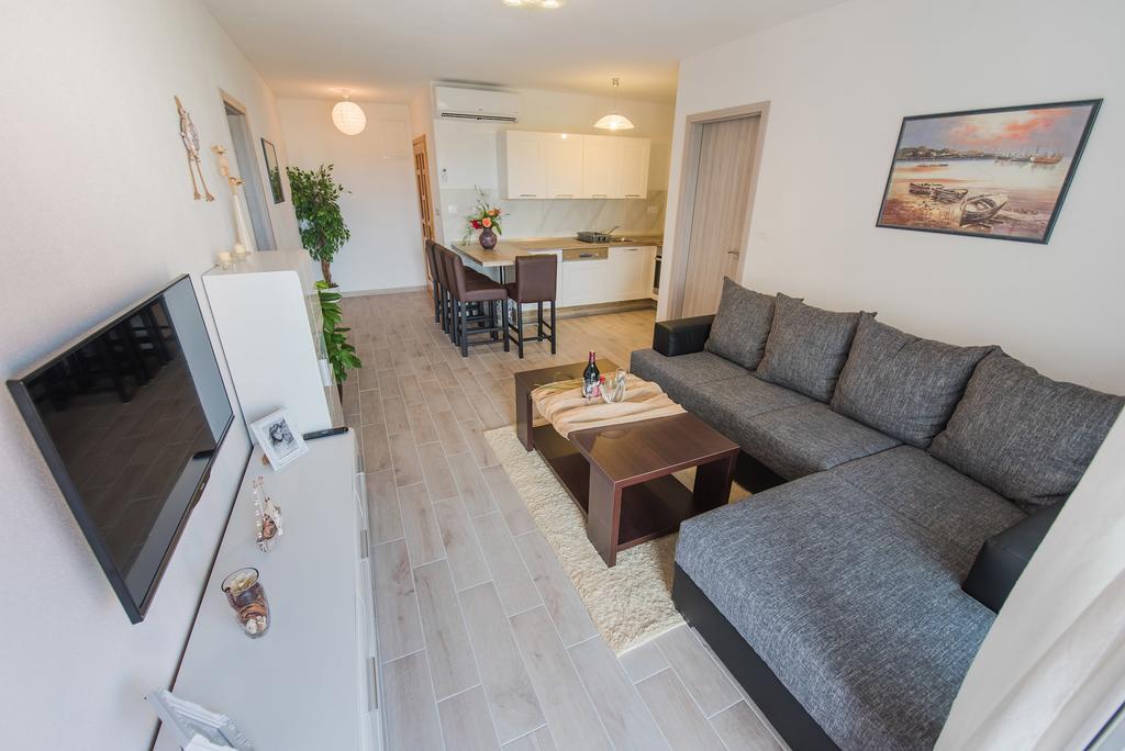 Apartment Grabovac Kaštela Szoba fotó