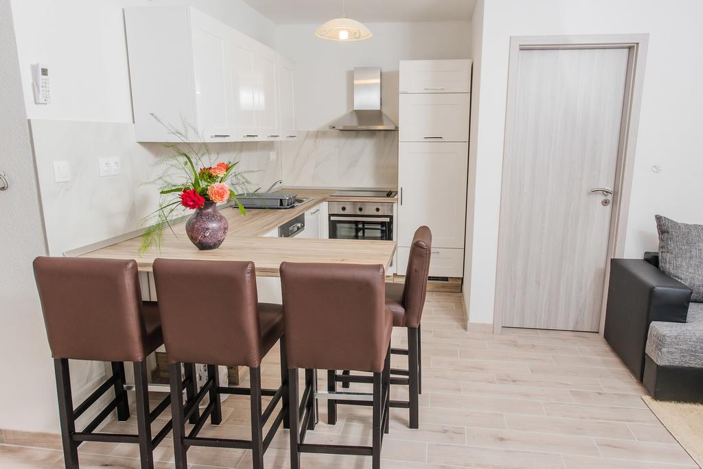 Apartment Grabovac Kaštela Szoba fotó