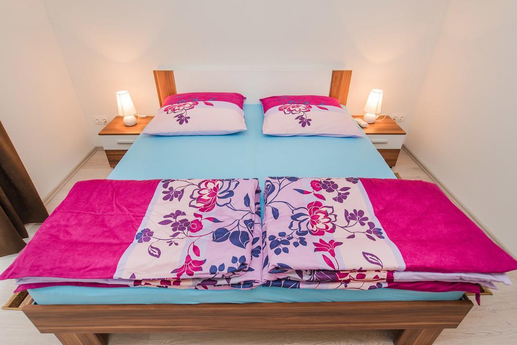 Apartment Grabovac Kaštela Szoba fotó