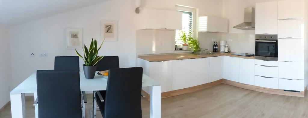 Apartment Grabovac Kaštela Kültér fotó
