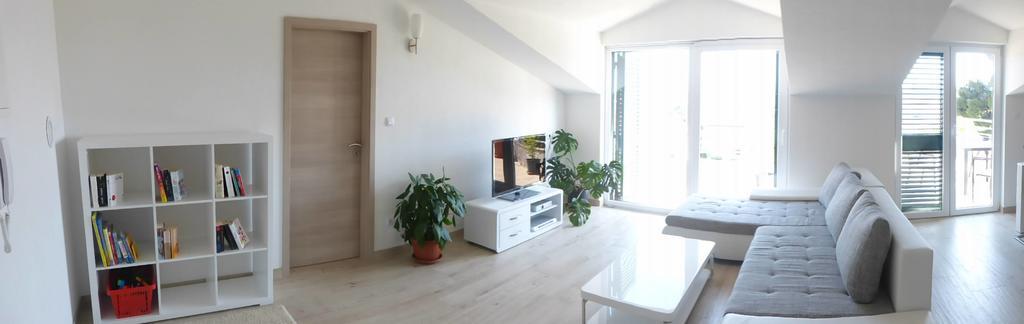 Apartment Grabovac Kaštela Kültér fotó